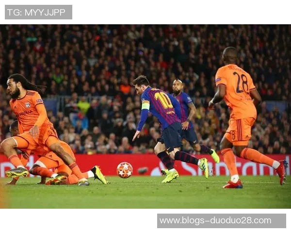 2010年与2011年巴萨对阵曼联的经典对决回顾与分析
