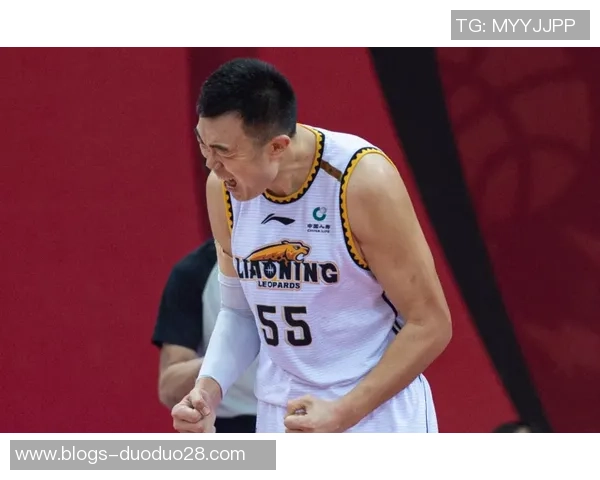 广东与新疆第五场激战回顾球员表现与战术分析全景展现